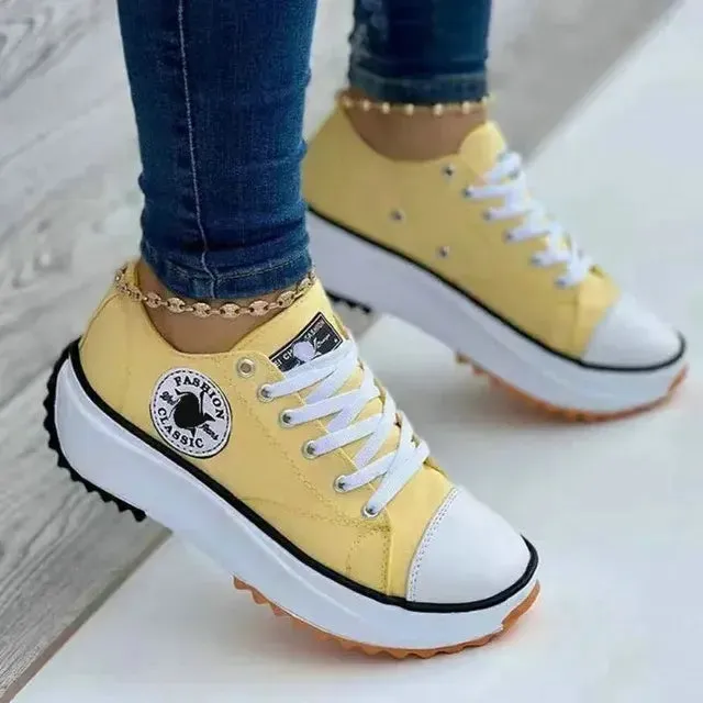 Fashion Classic Canvas Comfort Sneakers